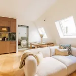 Classy Apartment St Honore - Louvre