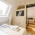 Classy Apartment St Honore - Louvre